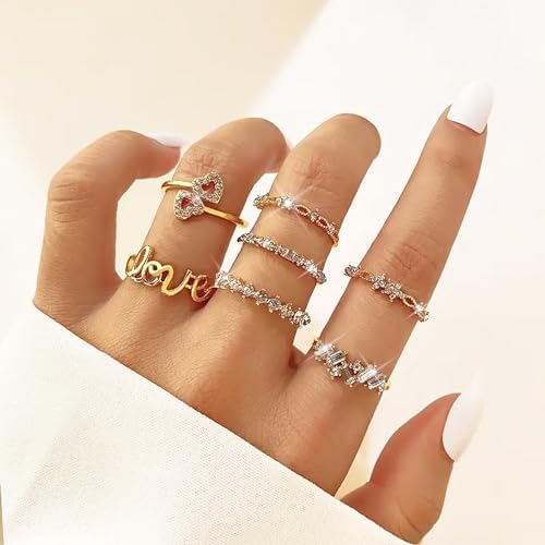 Gold Stackable Rings for Women Teen Girl Gifts Trendy Stuff Simple Star Moon Heart Knuckle Ring Set Boho Cute Stuff Gold Ring Pack Jewelry Birthday Christmas Gifts 2025 Stocking Stuffers