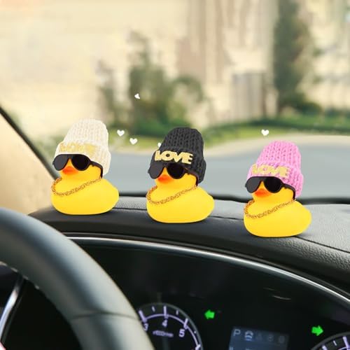 wonuu Car Dashboard Rubber Ducks Saint Valentine's Day Decorations, Christmas Eve Rubber Ducky for Car Ornament Cute Duck with Love Knit Hat, Glasses, Necklace, Pink