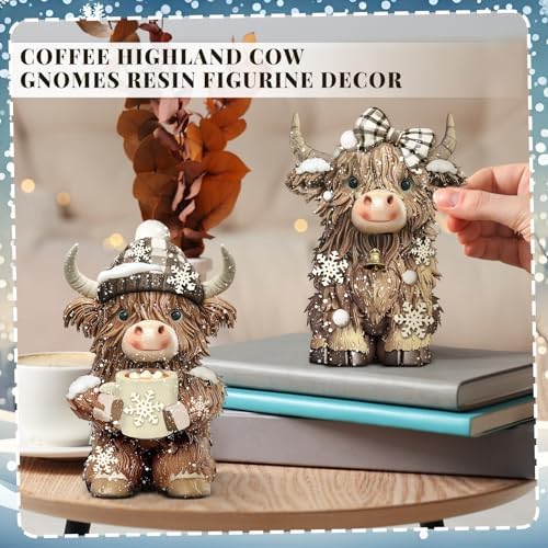 2 Pack Winter Highland Cow Figurine Decor Resin Winter Theme Highland Cow Christmas Gnomes Starfish Resin Christmas Statue for Garden Table Shelf Kitchen Home Decor Calf Gnome Herd Gifts