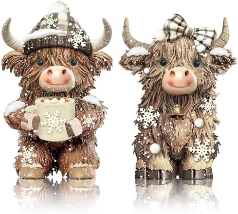 2 Pack Winter Highland Cow Figurine Decor Resin Winter Theme Highland Cow Christmas Gnomes Starfish Resin Christmas Statue for Garden Table Shelf Kitchen Home Decor Calf Gnome Herd Gifts