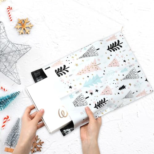 100Pcs Christmas Poly Mailer 10 x 13 Inch Pastel Xmas Tree Packaging Bags Self Seal Mailing Envelope Bags for Winter Small Business Clothing