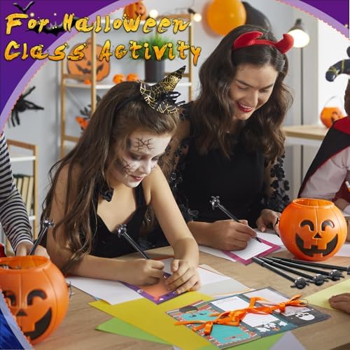 Yexiya 200 Sheets Halloween Christmas Notepads Halloween Sticky Notes to Do List Notepad with 10 Pen for Christmas Party Shopping List Gift, 7.5 x 3.2 Inch (Ghost)