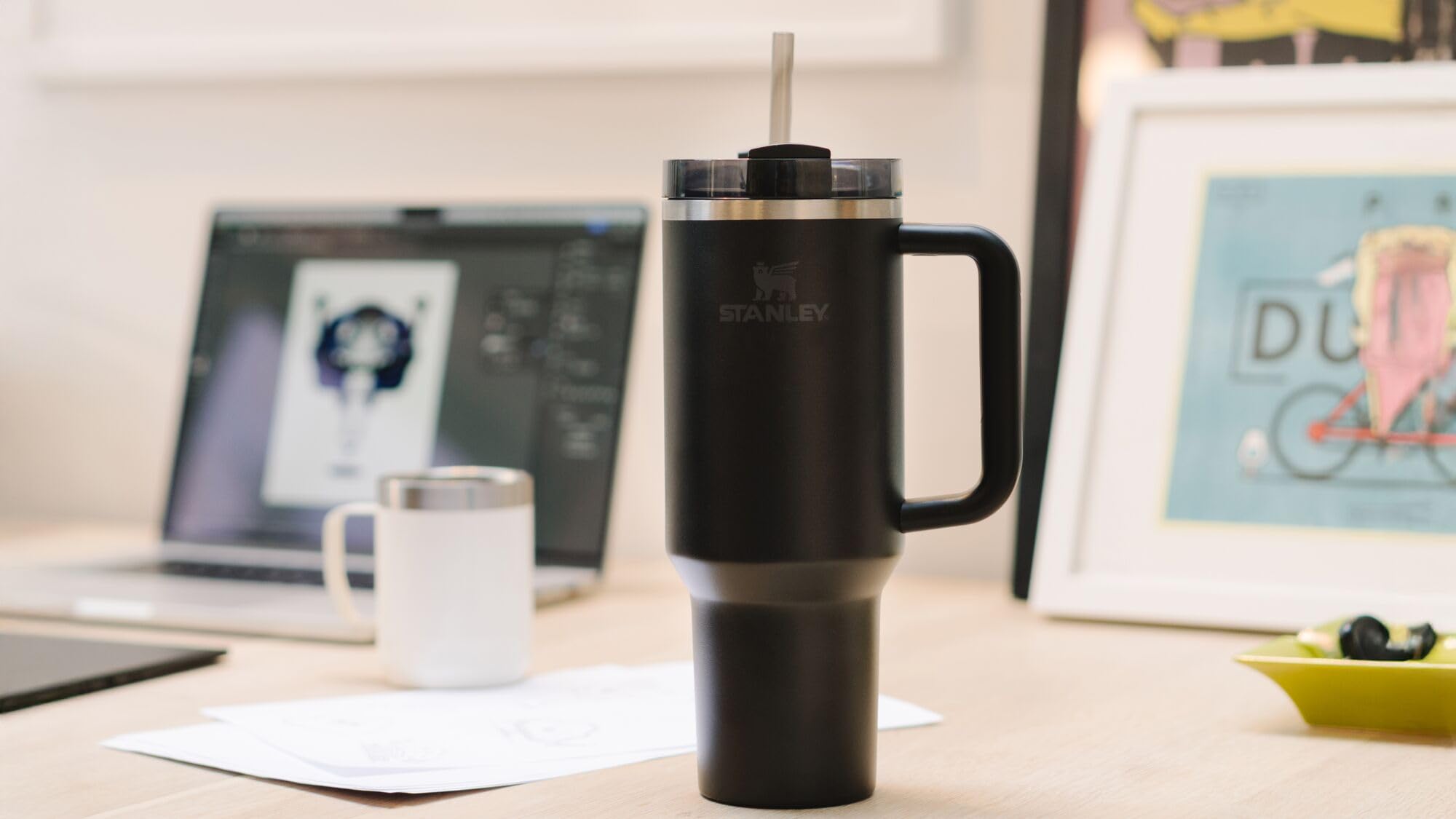 STANLEY Quencher H2.0 Tumbler with Handle and Straw 40 oz | Flowstate 3-Position Lid | Cup Holder Compatible for Travel | Insulated Stainless Steel Cup | BPA-Free | Black 2.0